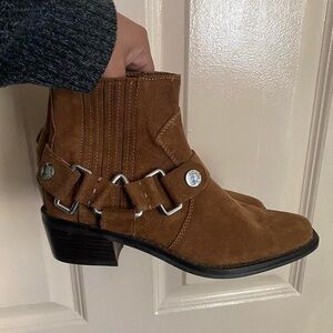 DKNY boots